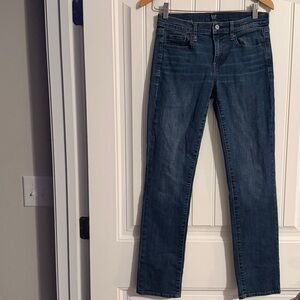 Gap Classic Straight Fit Jeans Size 27